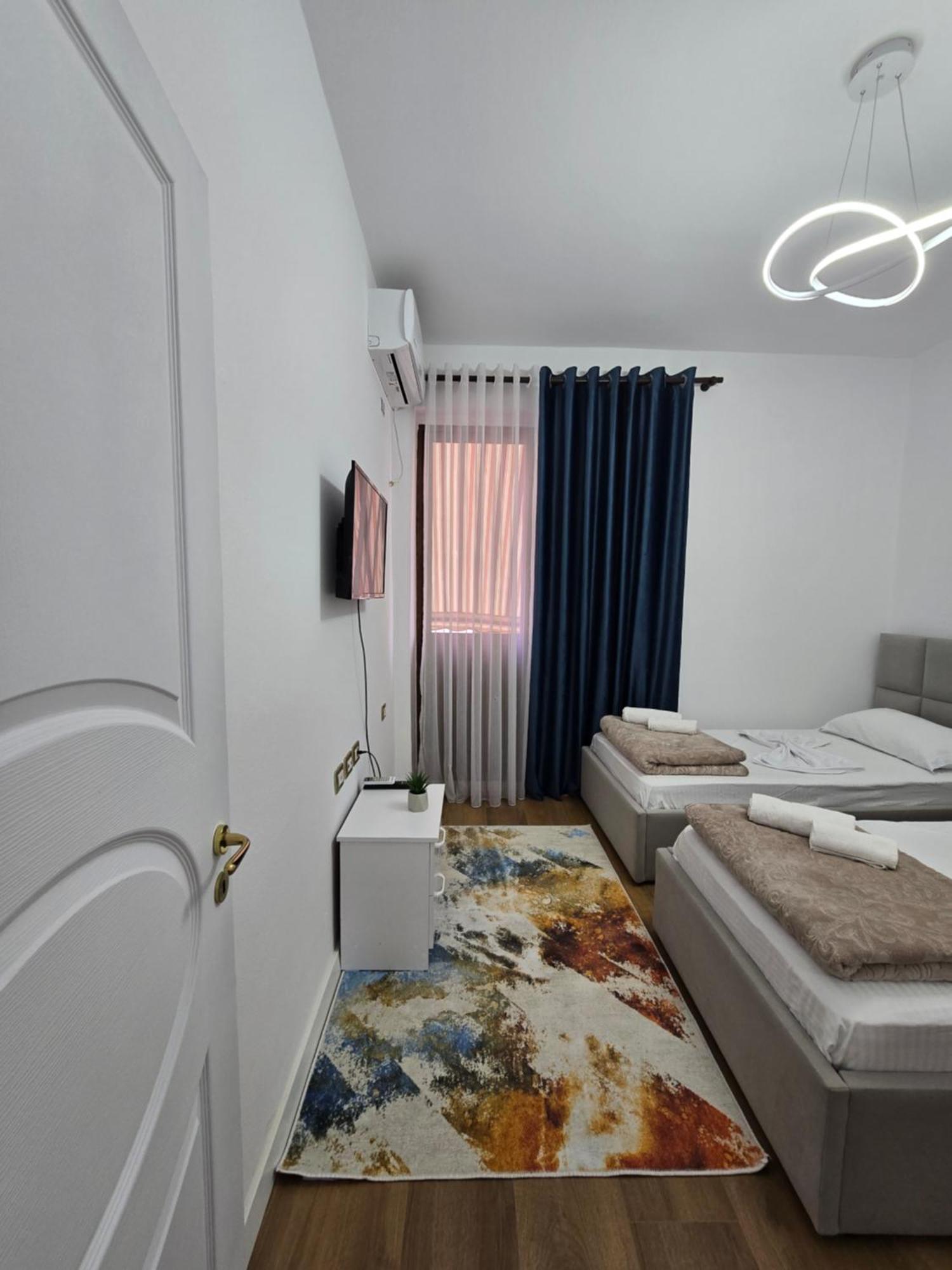 Ideal Home Shkodër Exterior foto