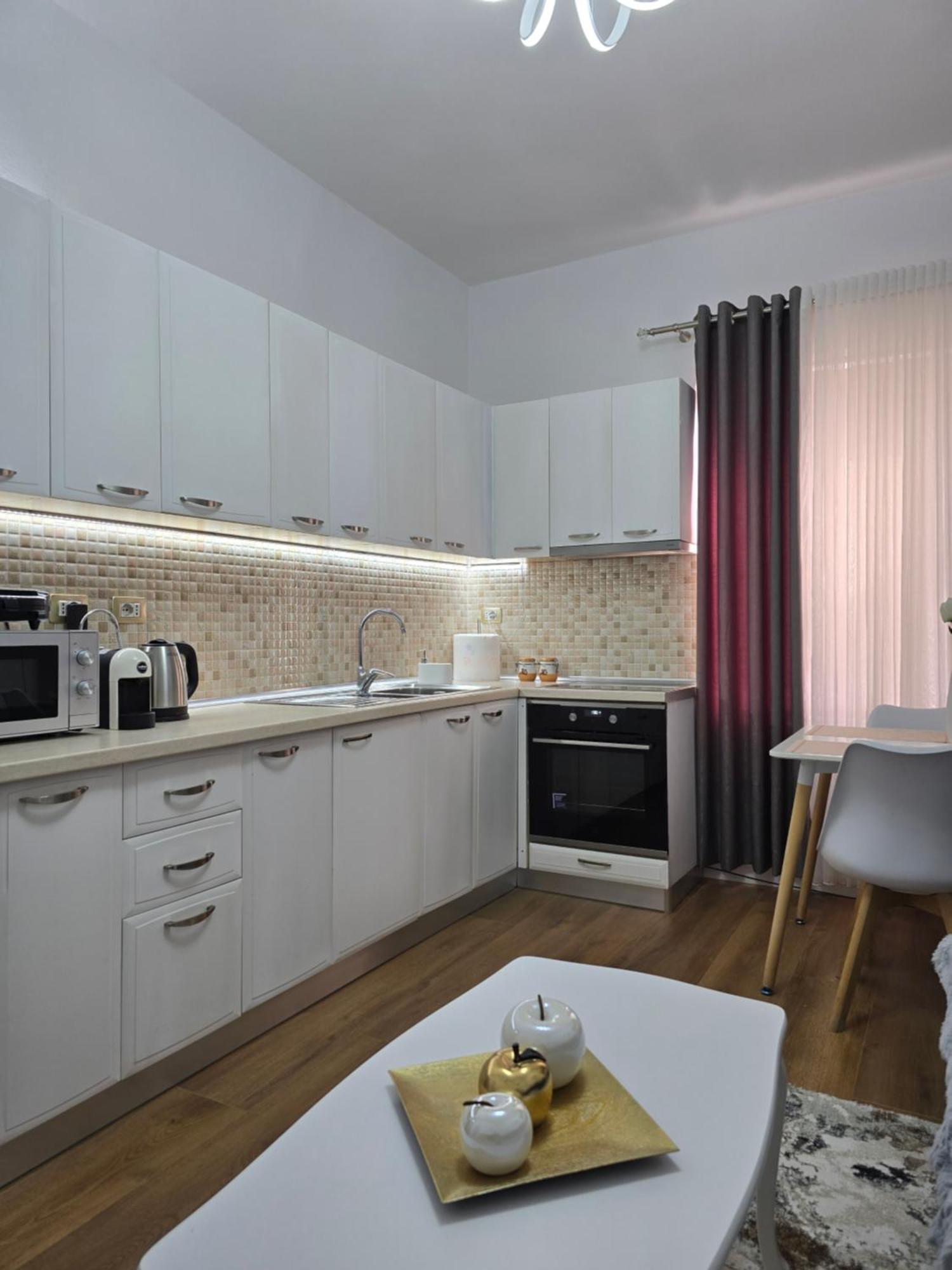 Ideal Home Shkodër Exterior foto